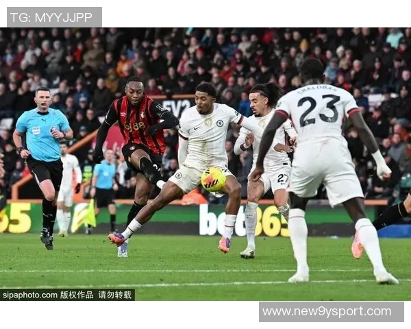 电讯报称曼联曼城红军争夺塞梅尼奥切尔西不愿打破薪资结构