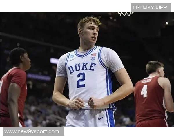 杜克队连续两年迎来全美第三球员名字相同均为卡梅隆的奇妙巧合