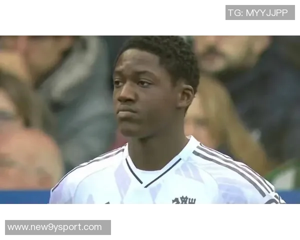 曼联瞄准身价2500万欧亚当斯价格低于巴莱巴与沃顿