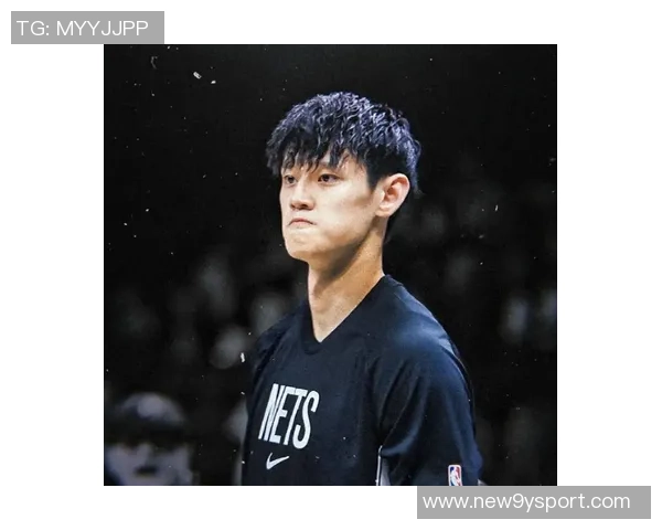 曾凡博防守失误贾里德巴特勒轻松突破上篮得分 曾凡博防守失误贾里德巴特勒轻松突破上篮得分