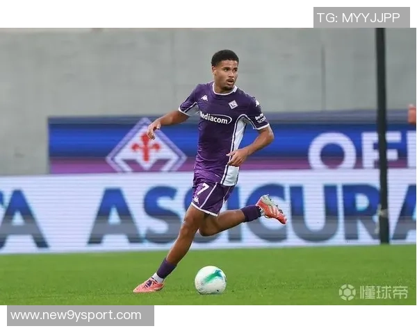 斯基拉报道38岁门将瓜伊塔今日完成帕尔马体检签约至2026年