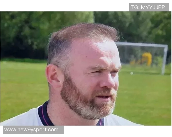 英格兰国家队庆祝鲁尼四十岁生日重温昔日辉煌瞬间 英格兰国家队庆祝鲁尼四十岁生日重温昔日辉煌瞬间