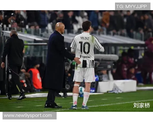 基耶利尼表示全队期待与伊尔迪兹续约共同前进 基耶利尼表示全队期待与伊尔迪兹续约共同前进