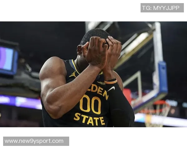 科尔称赞库明加成长显著角色定位清晰出手减少无所畏惧