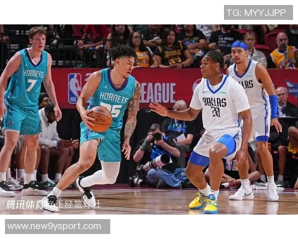 克尼佩尔称赞球队传导球表现出色大家积极为队友创造进攻机会